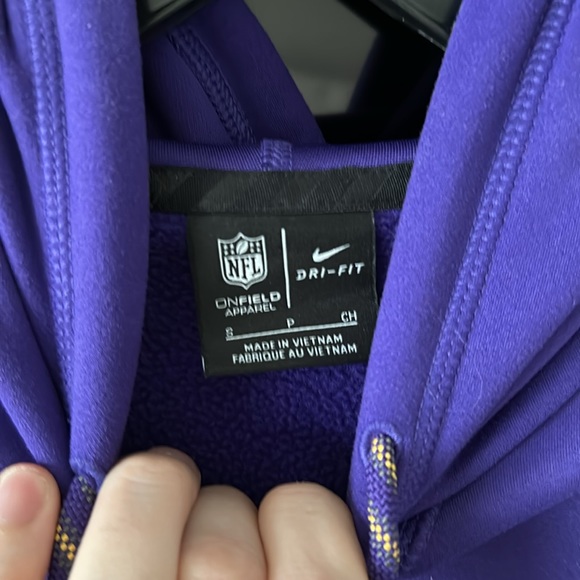 Nike Minnesota Vikings Hoodie in a Men’s size Small.  GREAT condition! - Picture 5 of 6